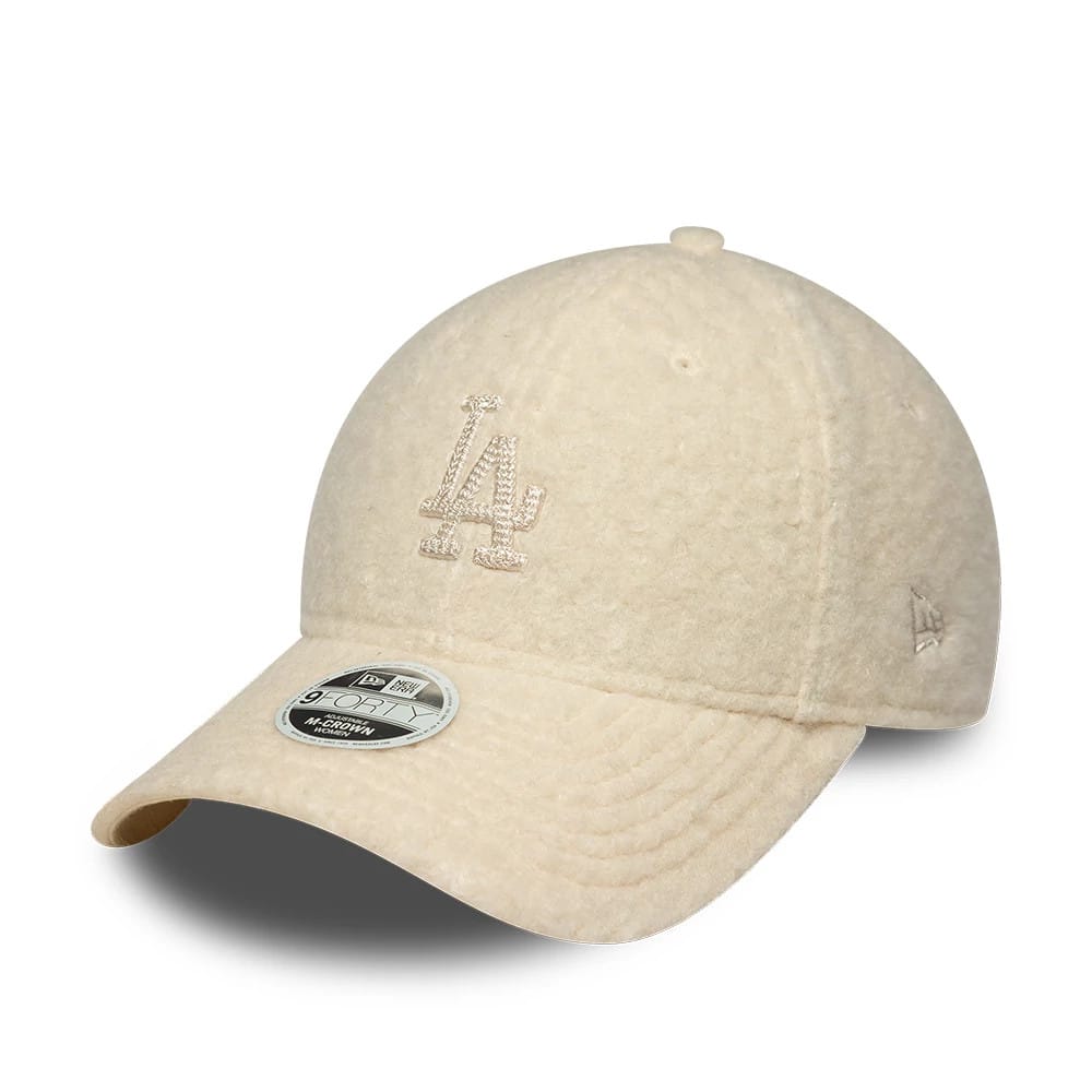 Pictured is this Womens MLB Winter Borg LA Dodgers 9FORTY M-Crown cap in cream. 1