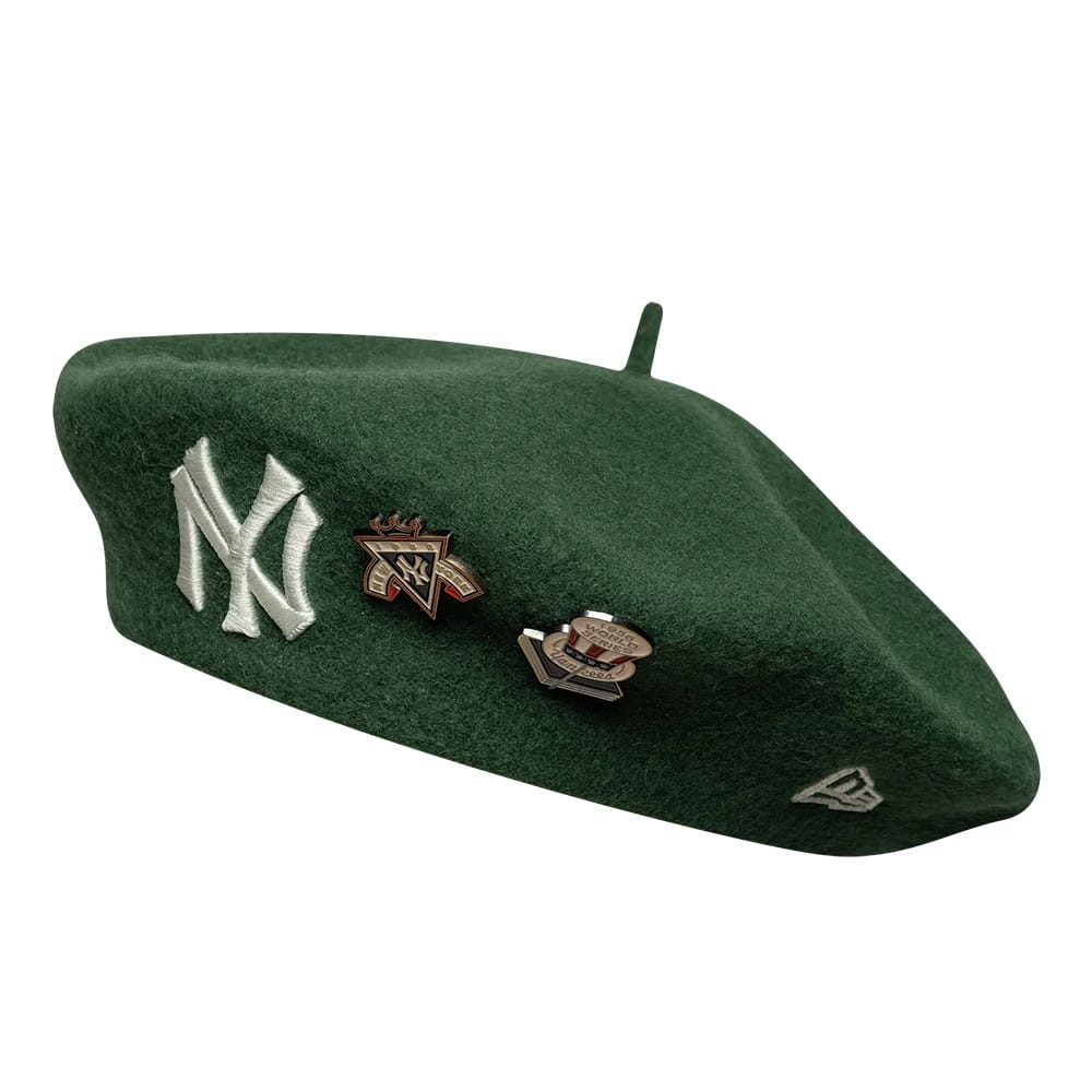 Pictured is this MLB Cooperstown Pin New York Yankees Beret in dark green. 1