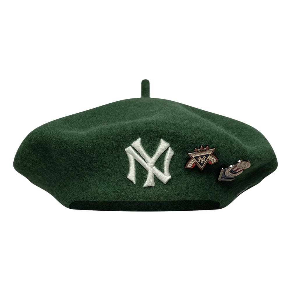 Pictured is this MLB Cooperstown Pin New York Yankees Beret in dark green. 2