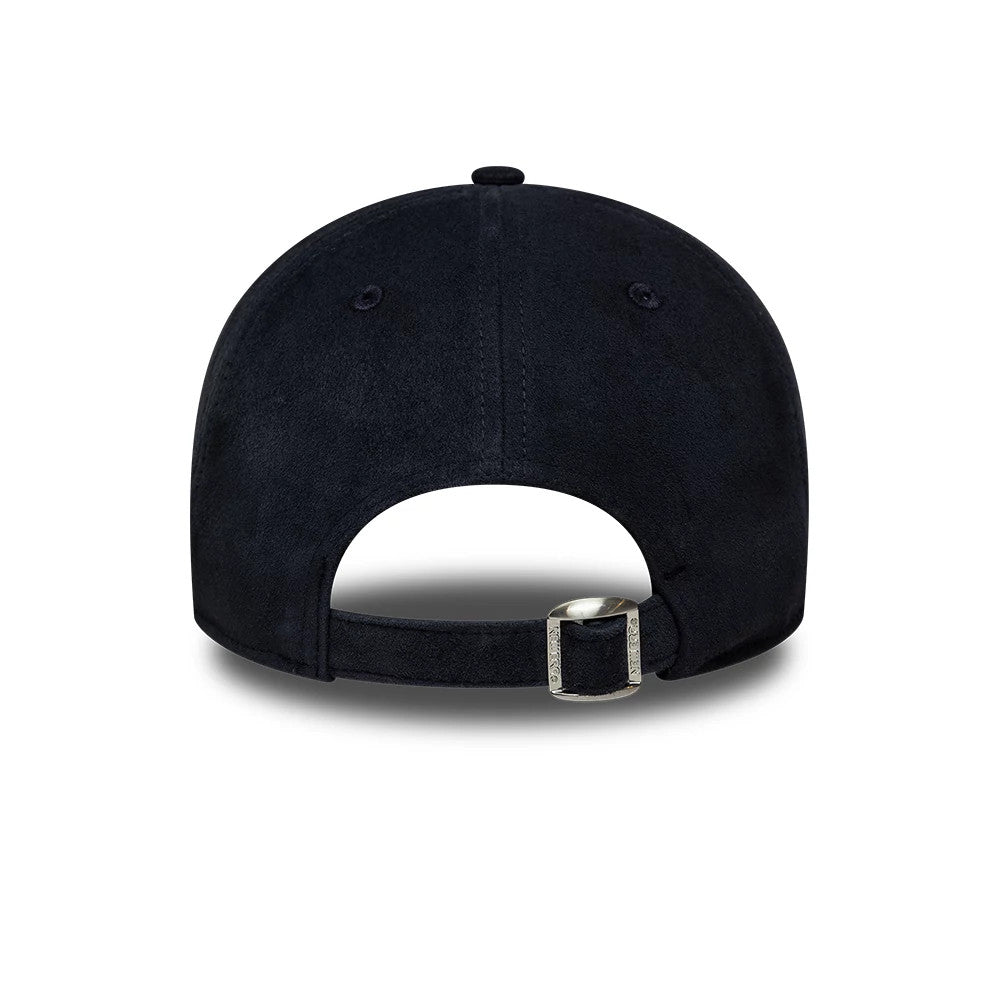 New York Yankees MLB Suede Navy New Era 9TWENTY Adjustable Cap, rear view showing a deep navy suede fabric with an adjustable strap and buckle for a customised fit, with stitching and a curved crown.