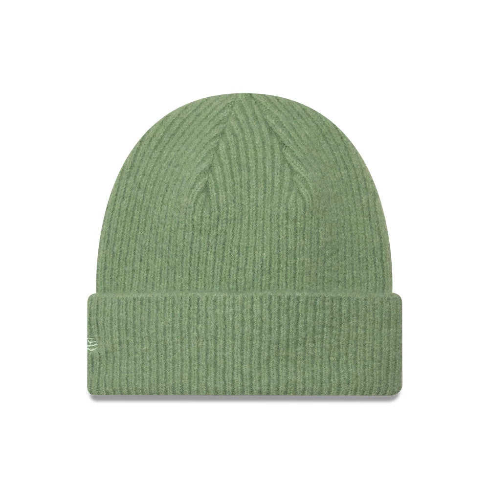 New Era New York Yankees Womens MLB Wide Pastel Green Cuff Knit Beanie Hat, front view showing a ribbed knit pattern in pastel green with a folded cuff adorned by a New Era flag logo embroidered on the left side.