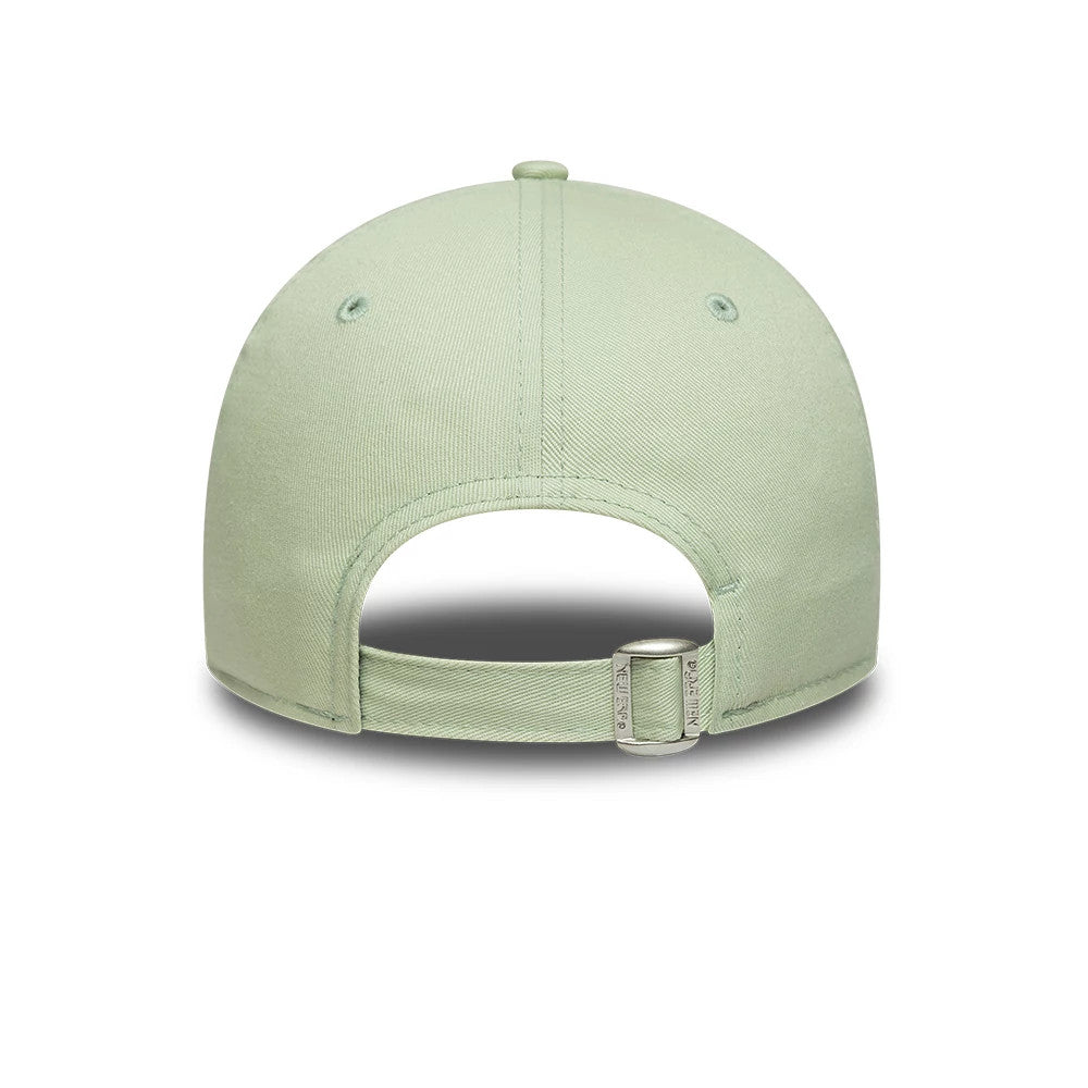 Pictured is this Youth MLB League Essential LA Dodgers 9FORTY cap in pastel green. 4