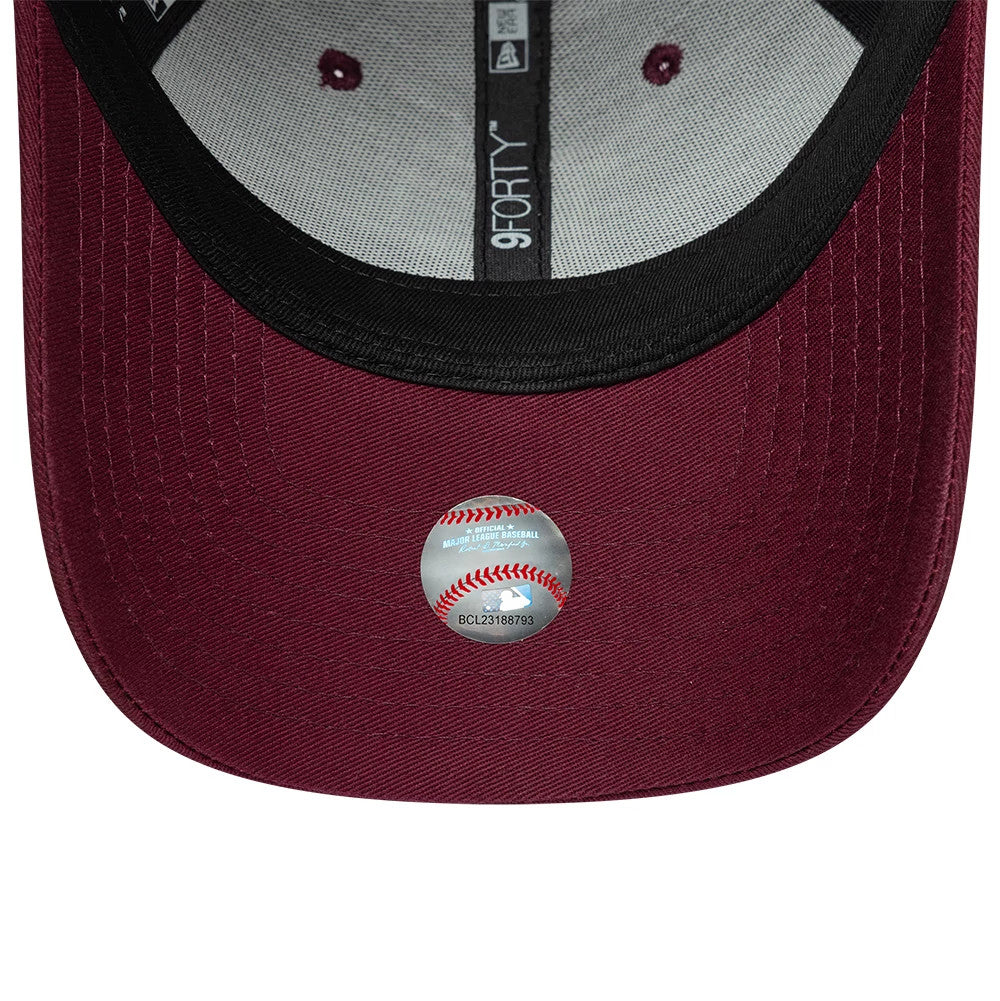 Pictured is this MLB Team Outline LA Dodgers 9FORTY cap in dark red. 5