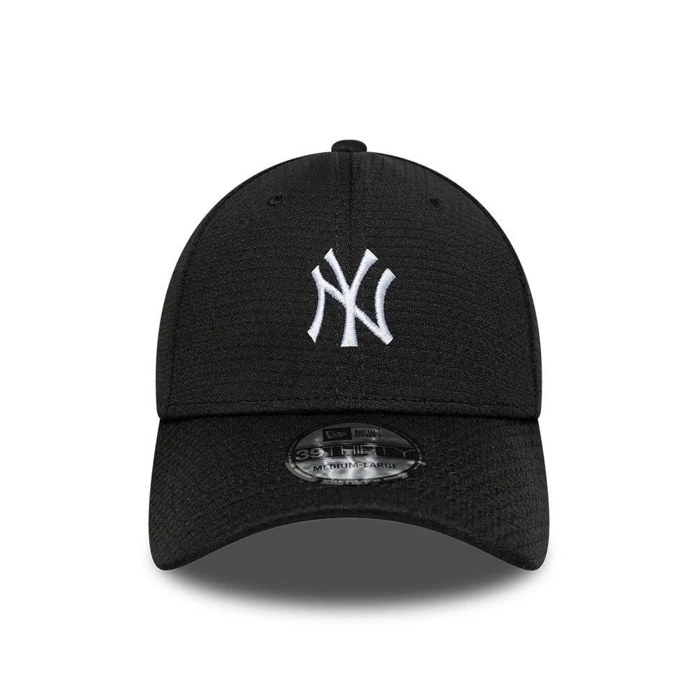 Pictured is this MLB Stretch Mesh New York Yankees 39THIRTY Stretch Fit cap in black. 2