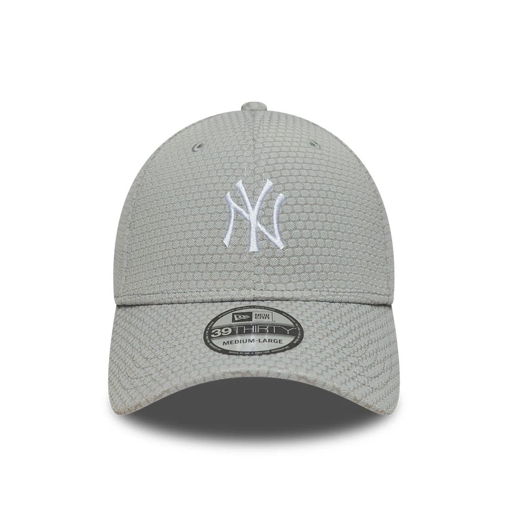 Pictured is this MLB Stretch Mesh New York Yankees 39THIRTY Stretch Fit cap in grey. 2