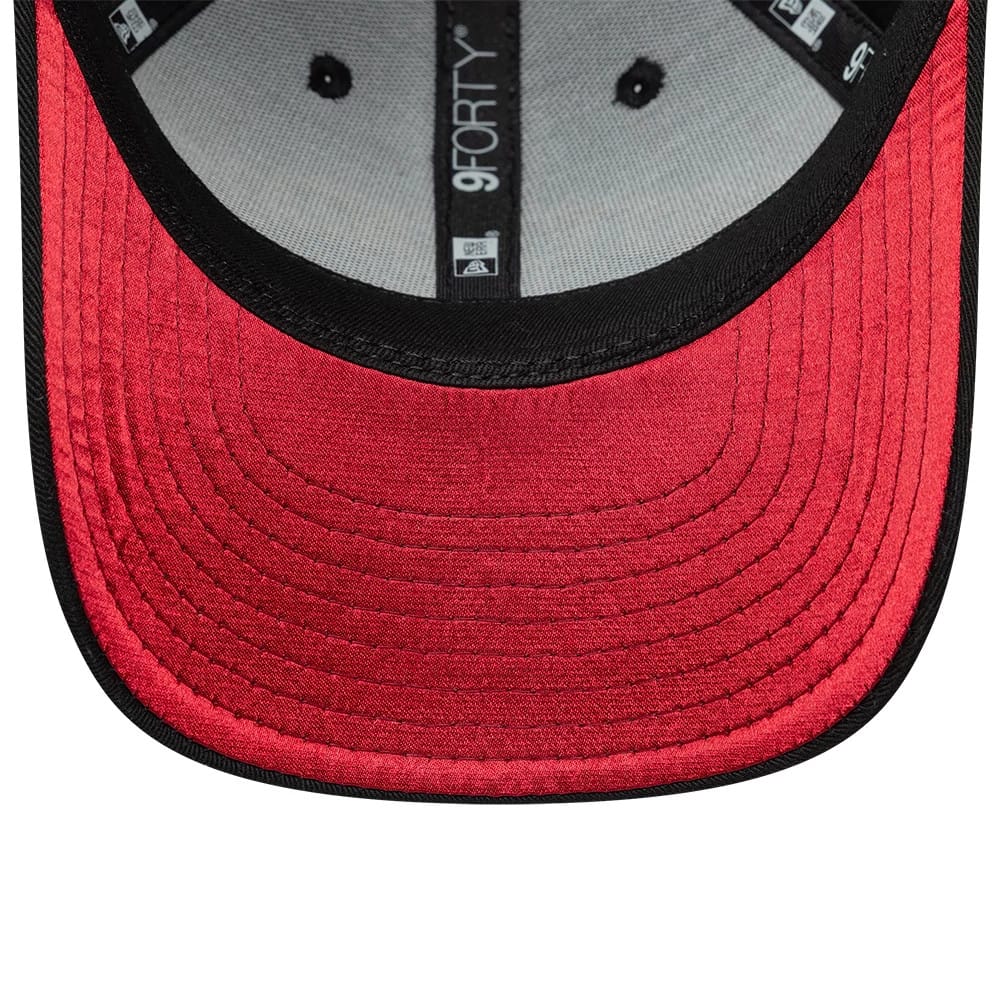 Pictured is this Youth Harry Potter Gryffindor 9FORTY cap in black. 2