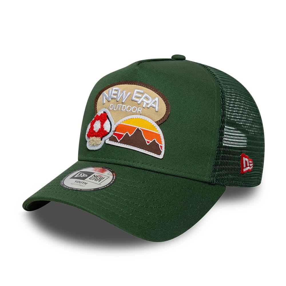 Pictured is this Youth New Era Outdoor 9FORTY A-Frame Trucker cap in dark green. 1