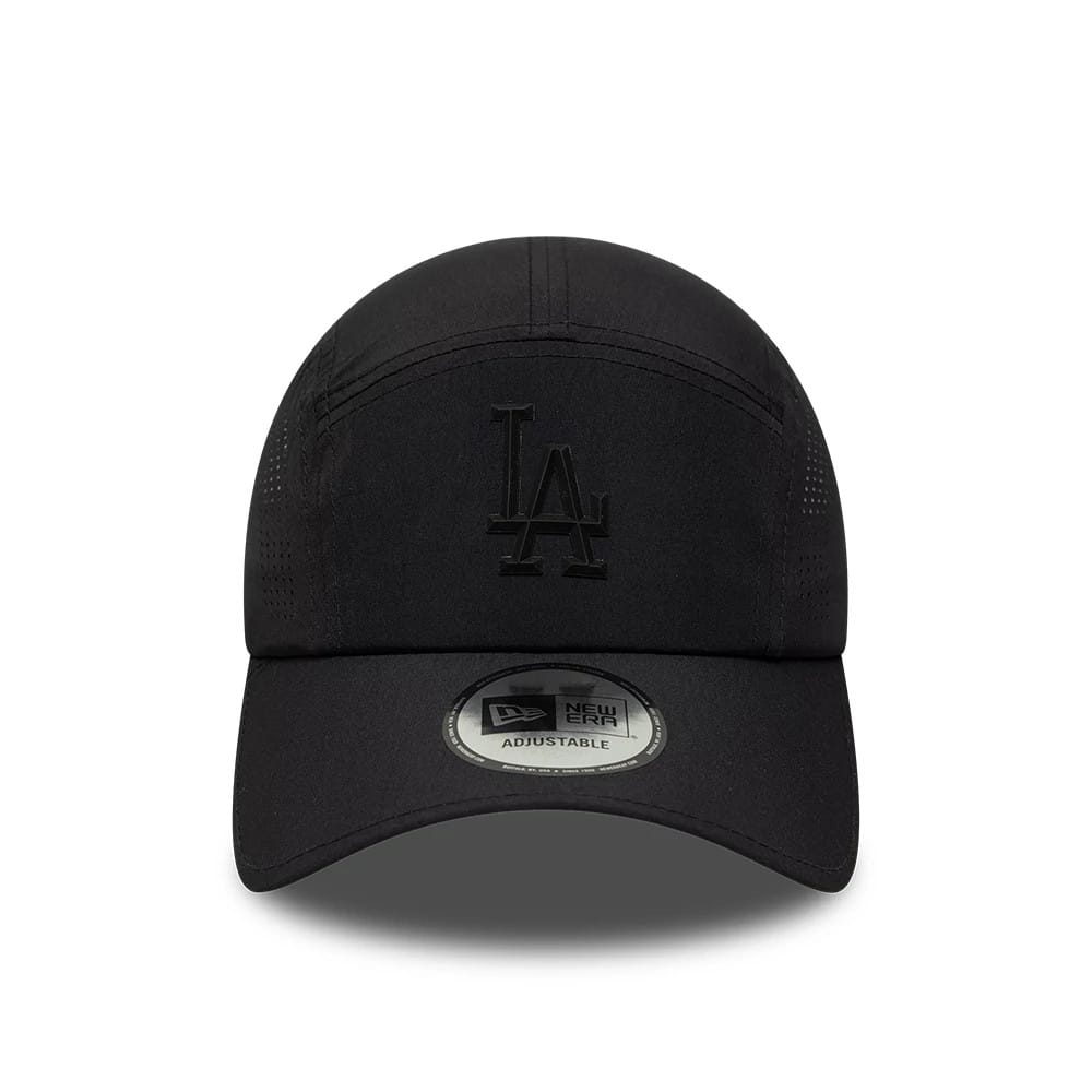 Pictured is this MLB Tech Midi LA Dodgers Runner cap in black. 2