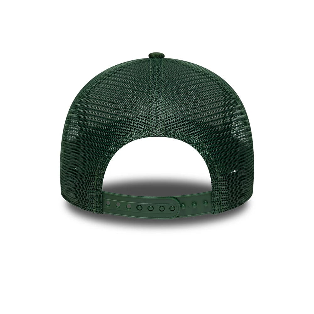 Pictured is this New Era Colorado Licence Plate 9FORTY A-Frame Trucker cap in dark green. 4