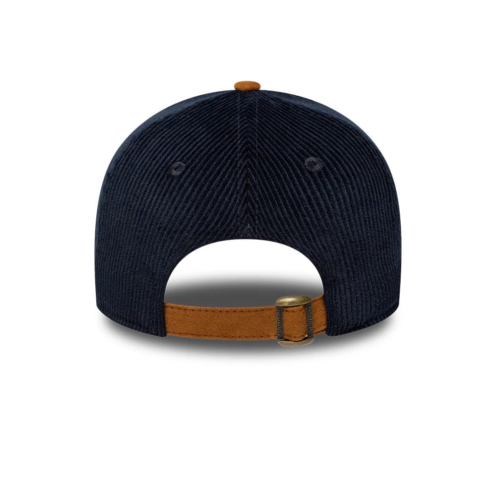 Pictured is this New Era Cord Mix 9TWENTY cap in navy & brown. 4