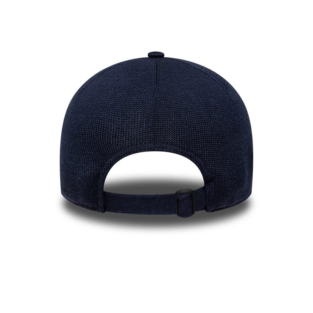 Pictured is this MLB Knitted New York Yankees 9TWENTY A-Frame cap in navy. 4