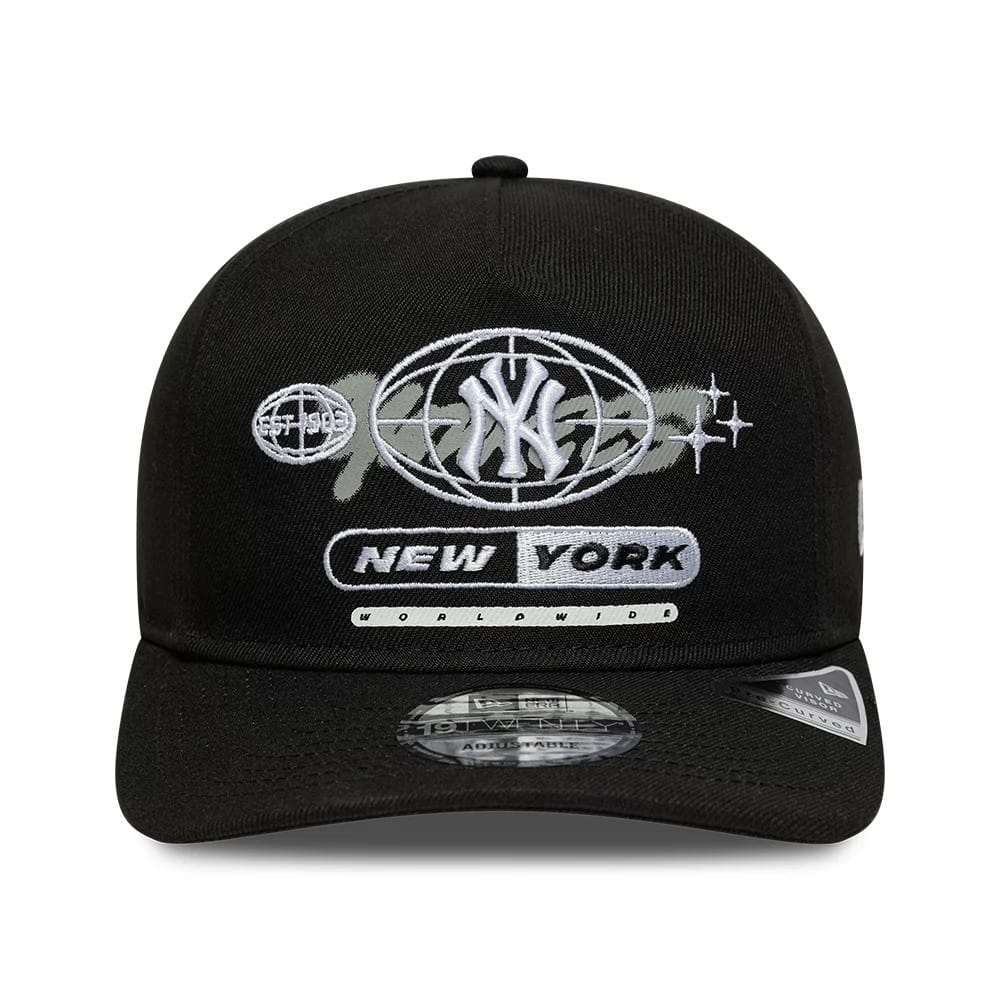 Pictured is this MLB Graphic New York Yankees 19TWENTY cap in black. 2