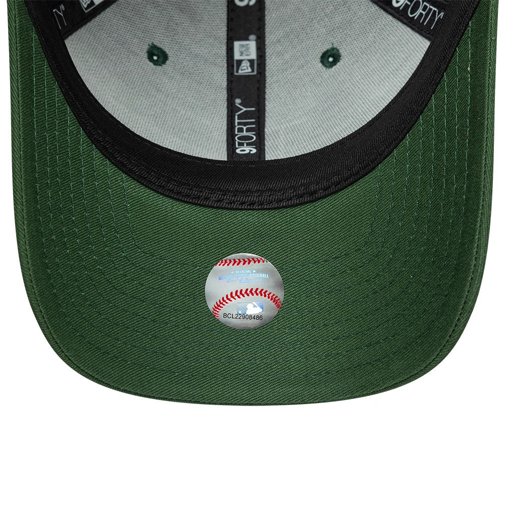 Pictured is this MLB LA Dodgers 9FORTY M-Crown cap in dark green. 5