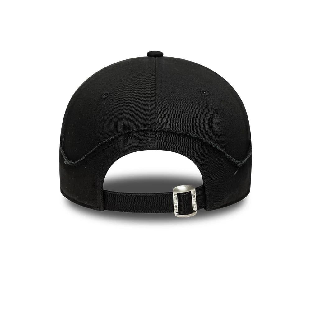 New York Yankees MLB Stitched Black New Era 9FORTY Adjustable Cap, rear view showing a curved black crown with stitching, fabric strap with a buckle, and no additional logos or embroidery on the back panels.