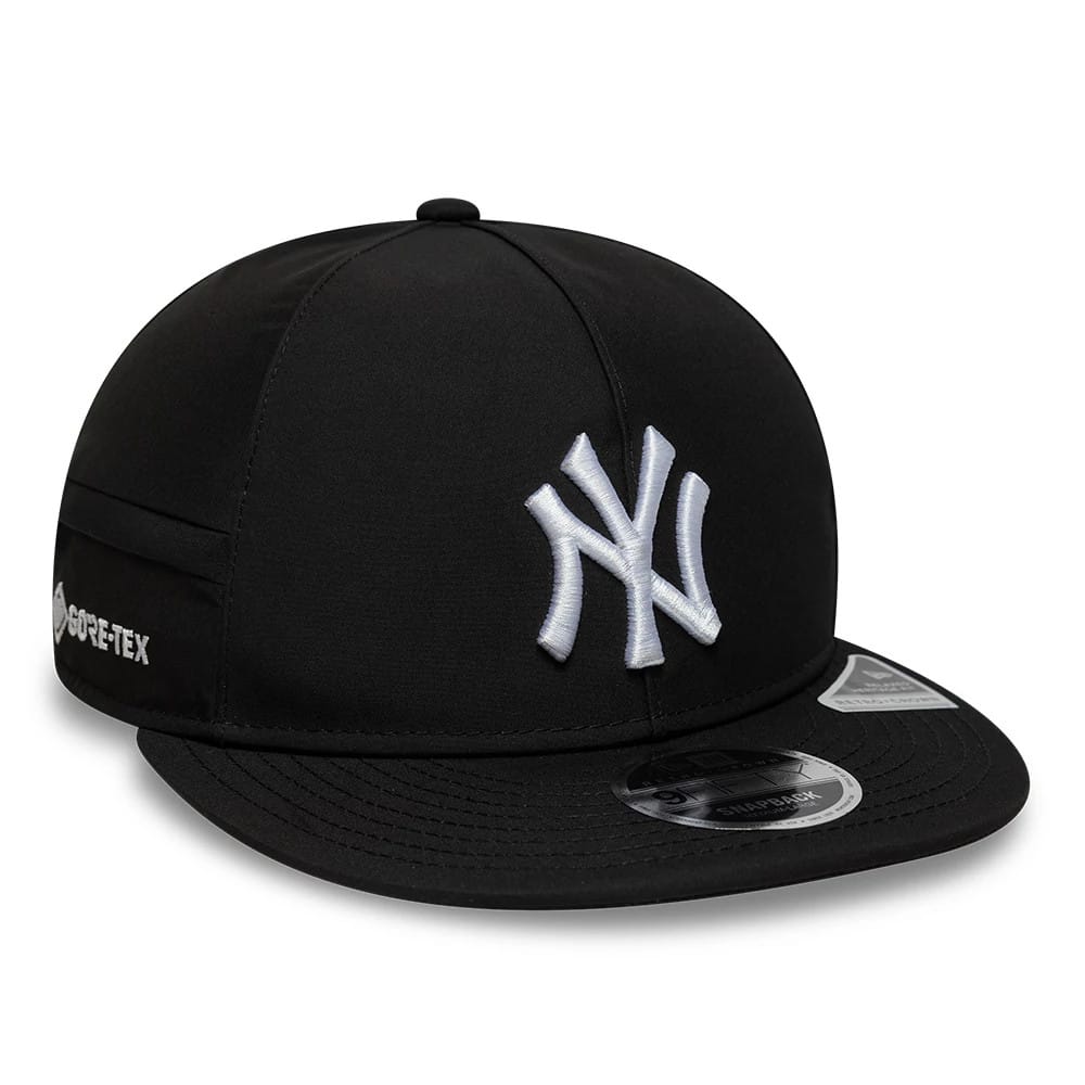 Pictured is this MLB X Gore-Tex New York Yankees Retro Crown 9FIFTY cap in black. 1