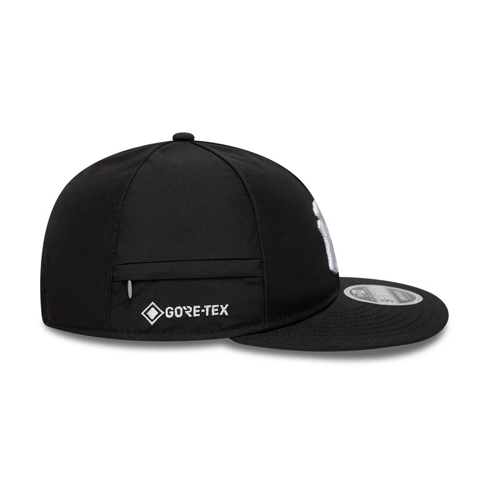 Pictured is this MLB X Gore-Tex New York Yankees Retro Crown 9FIFTY cap in black. 4