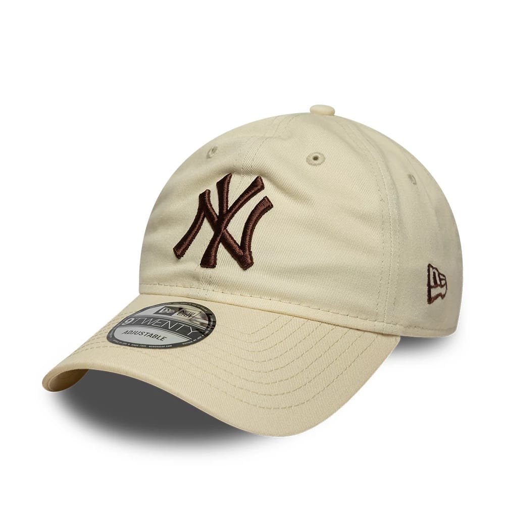 Pictured is this MLB League Essential New York Yankees 9TWENTY cap in cream. 1