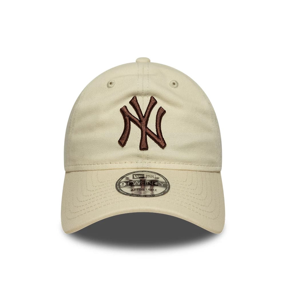 Pictured is this MLB League Essential New York Yankees 9TWENTY cap in cream. 2