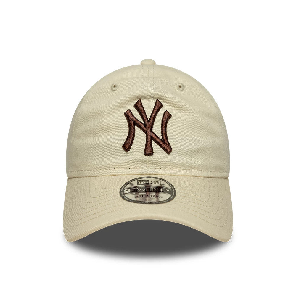 Pictured is this MLB League Essential New York Yankees 9TWENTY cap in cream. 2