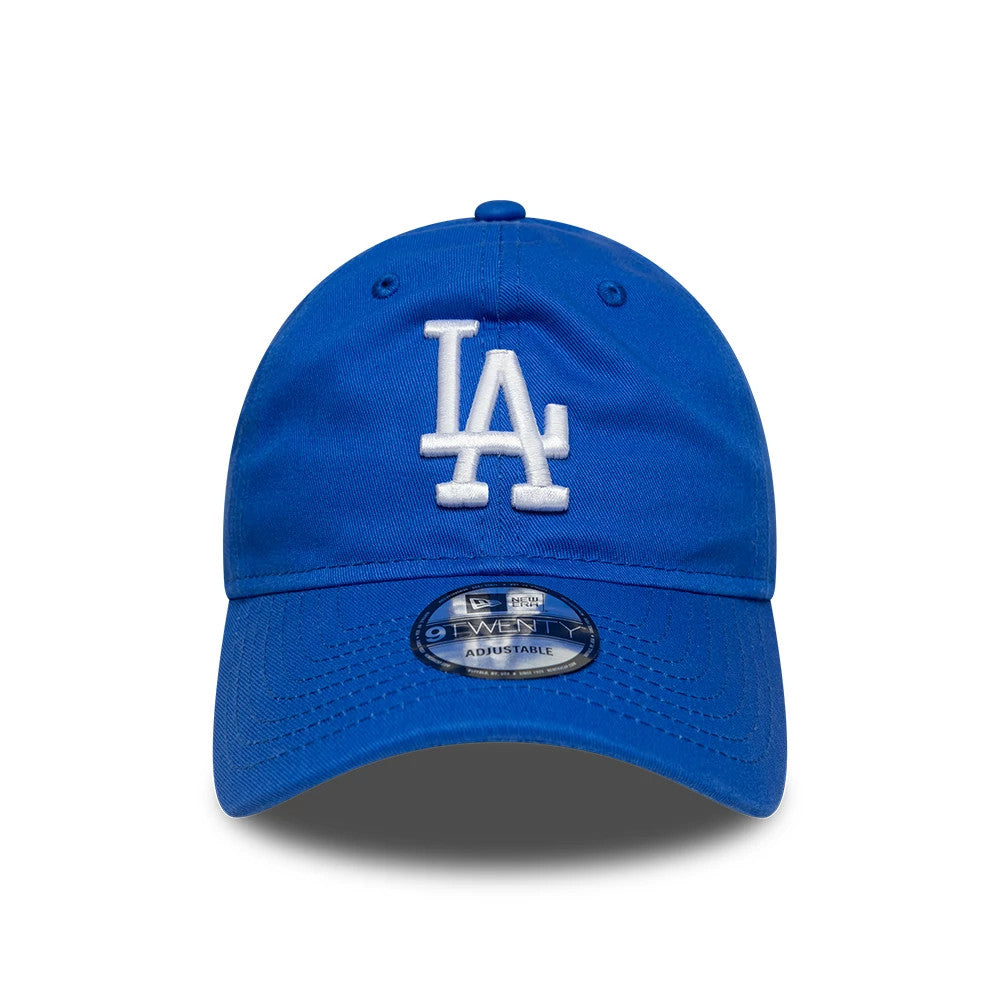 Pictured is this MLB League Essential LA Dodgers 9TWENTY cap in bright blue. 2