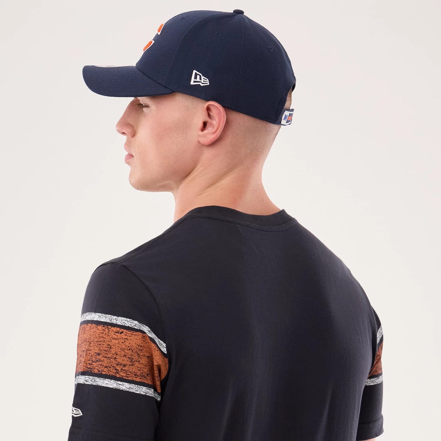 The model is wearing this NFL Sideline 2026 Chicago Bears T-Shirt in navy. 7