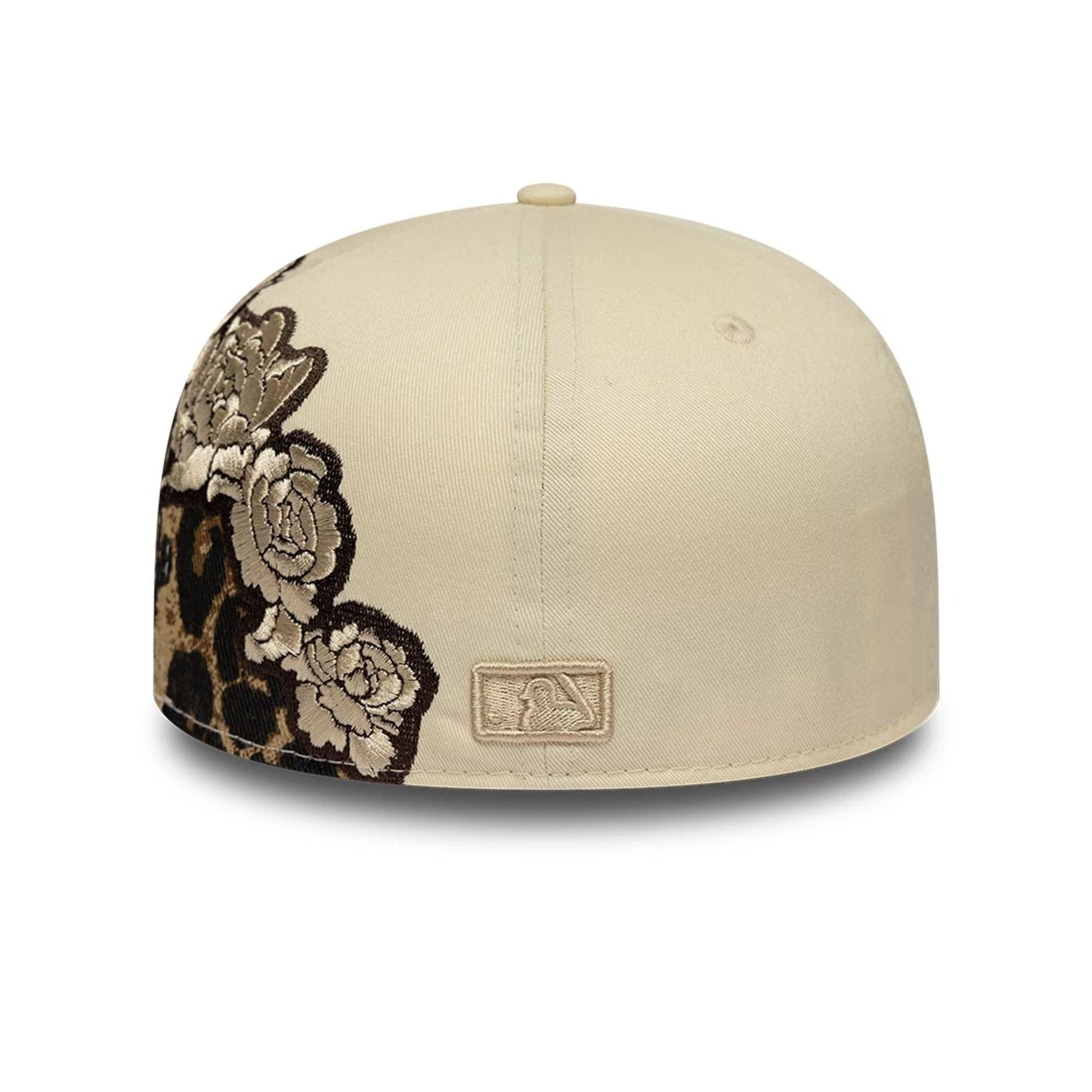 Pictured is this MLB Floral Leopard New York Yankees 59FIFTY Fitted cap in light beige. 7