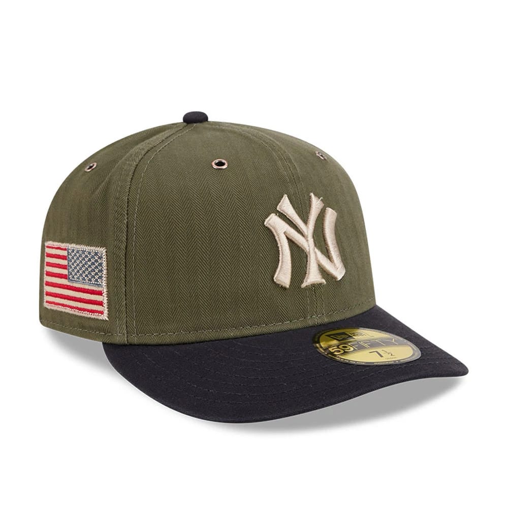 Pictured is this MLB American Herringbone New York Yankees 59FIFTY Fitted cap in green. 1