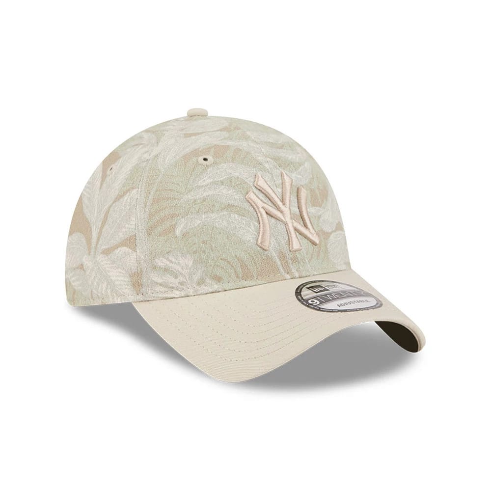Pictured is this MLB Leafy Palm New York Yankees 9TWENTY Adjustable cap in light beige. 4
