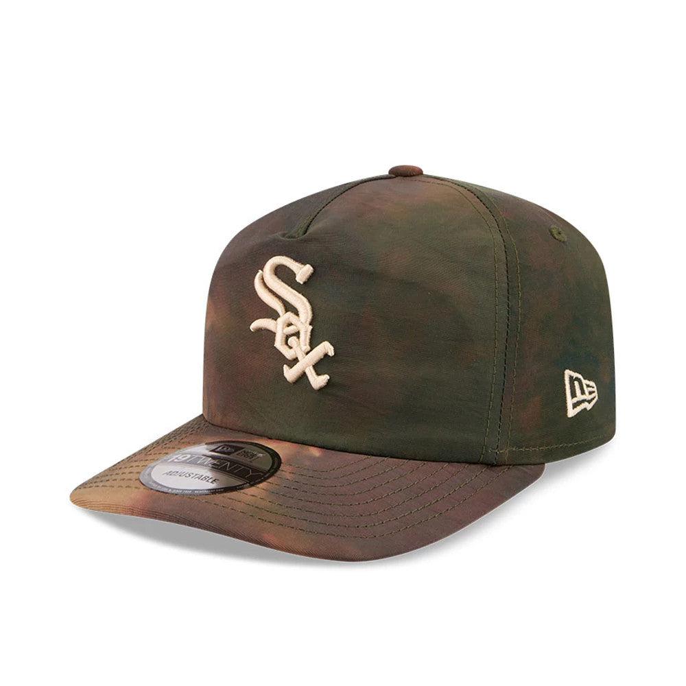 Chicago White Sox MLB Nylon Wash Dye Open Green New Era 19TWENTY Adjustable Cap, front view showing the white raised embroidered Sox logo on the front panel, with a matching green curved visor and 19TWENTY size sticker.