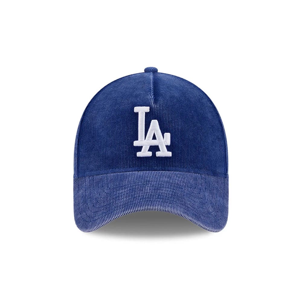 Pictured is this MLB Quickstrike Snow Wash Cord LA Dodgers 59FORTY A-Frame Fitted cap in dark blue. 3