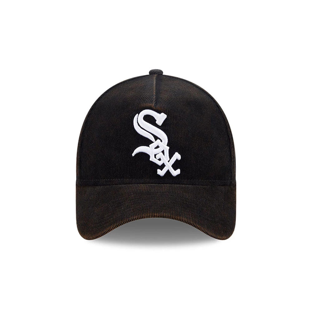 White Sox MLB Snow Wash Cord Black New Era 59FORTY A-Frame Fitted Cap, front view showing the raised white embroidered Sox logo on the structured black corduroy crown, with a curved visor and no size sticker.