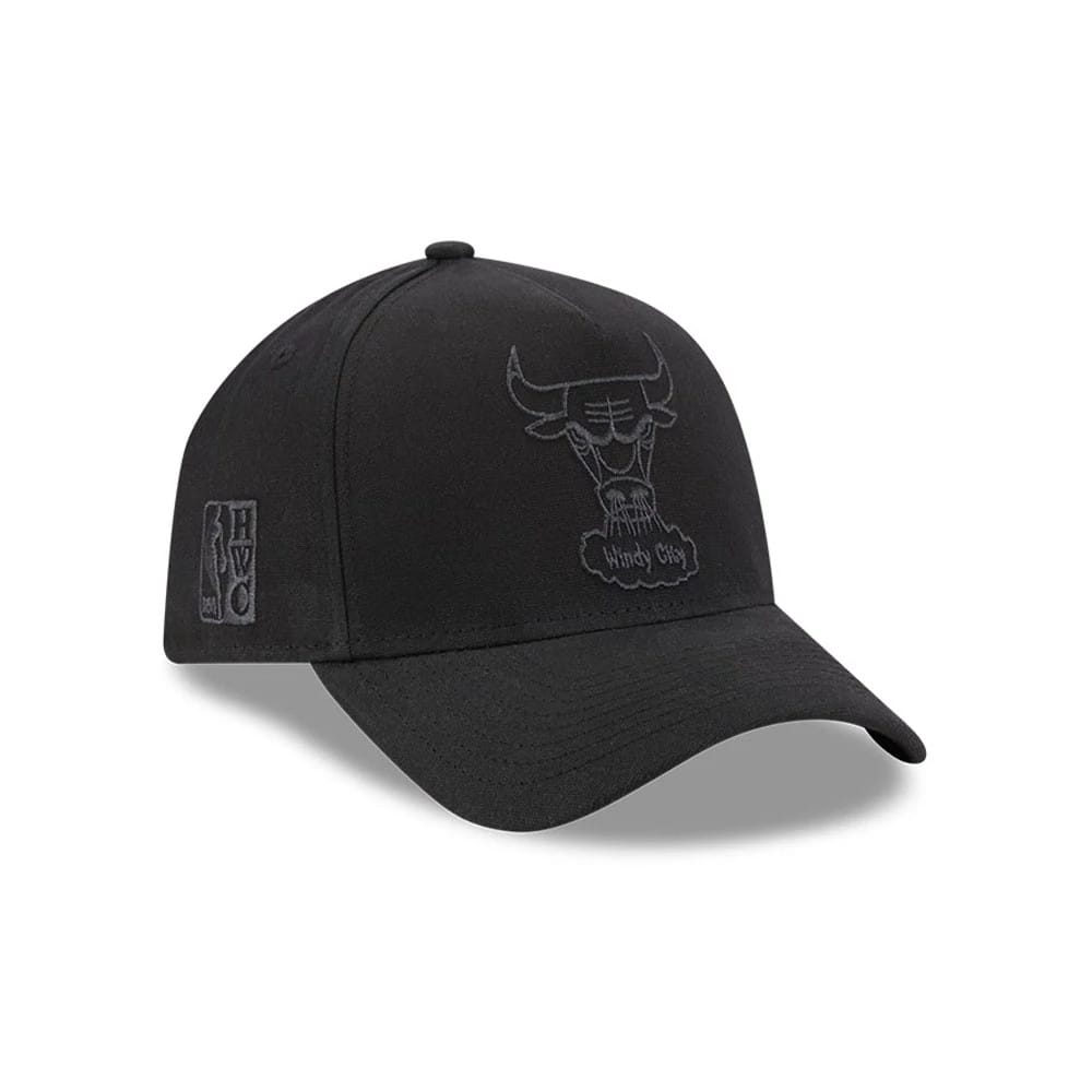 Pictured is this NBA Hardwood Classic Waxy Canvas Chicago Bulls 59FORTY A-Frame Fitted cap in black. 1