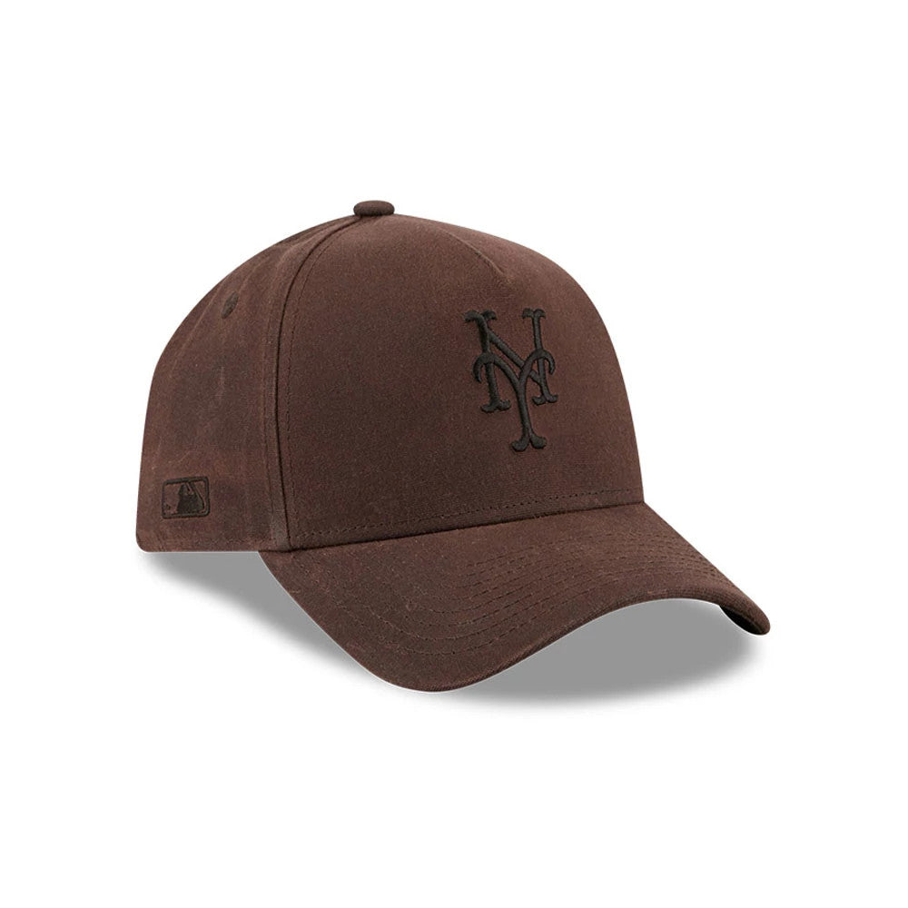 Mets MLB Waxy Canvas Open Brown New Era 59FORTY A-Frame Fitted Cap, three-quarter view showing a black raised embroidered NY logo on the front panel, a brown curved visor, and the black MLB Batterman logo on the left side.