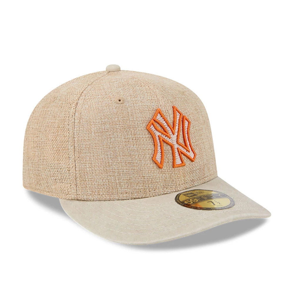 Pictured is this MLB Halloween New York Yankees 59FIFTY Fitted cap in beige. 4