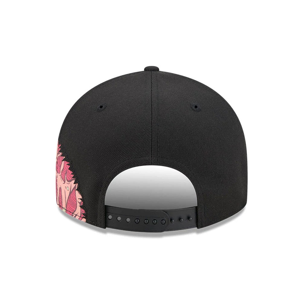 Pictured is this MLB Halloween Boston Red Sox 9FIFTY Snapback cap in black. 7
