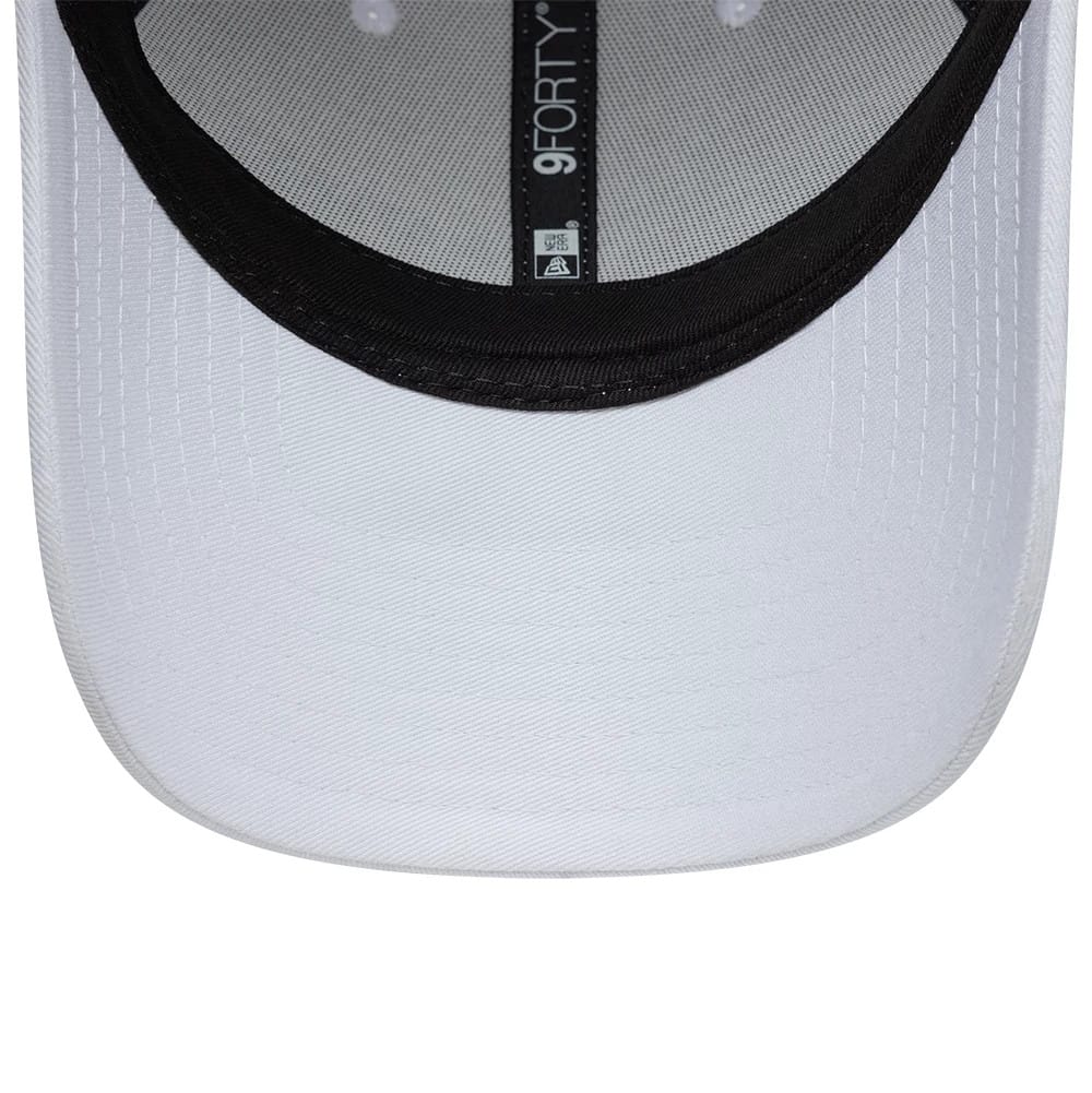 Pictured is this Atlassian Williams F1 Team Essential 9FORTY Adjustable cap in white. 5