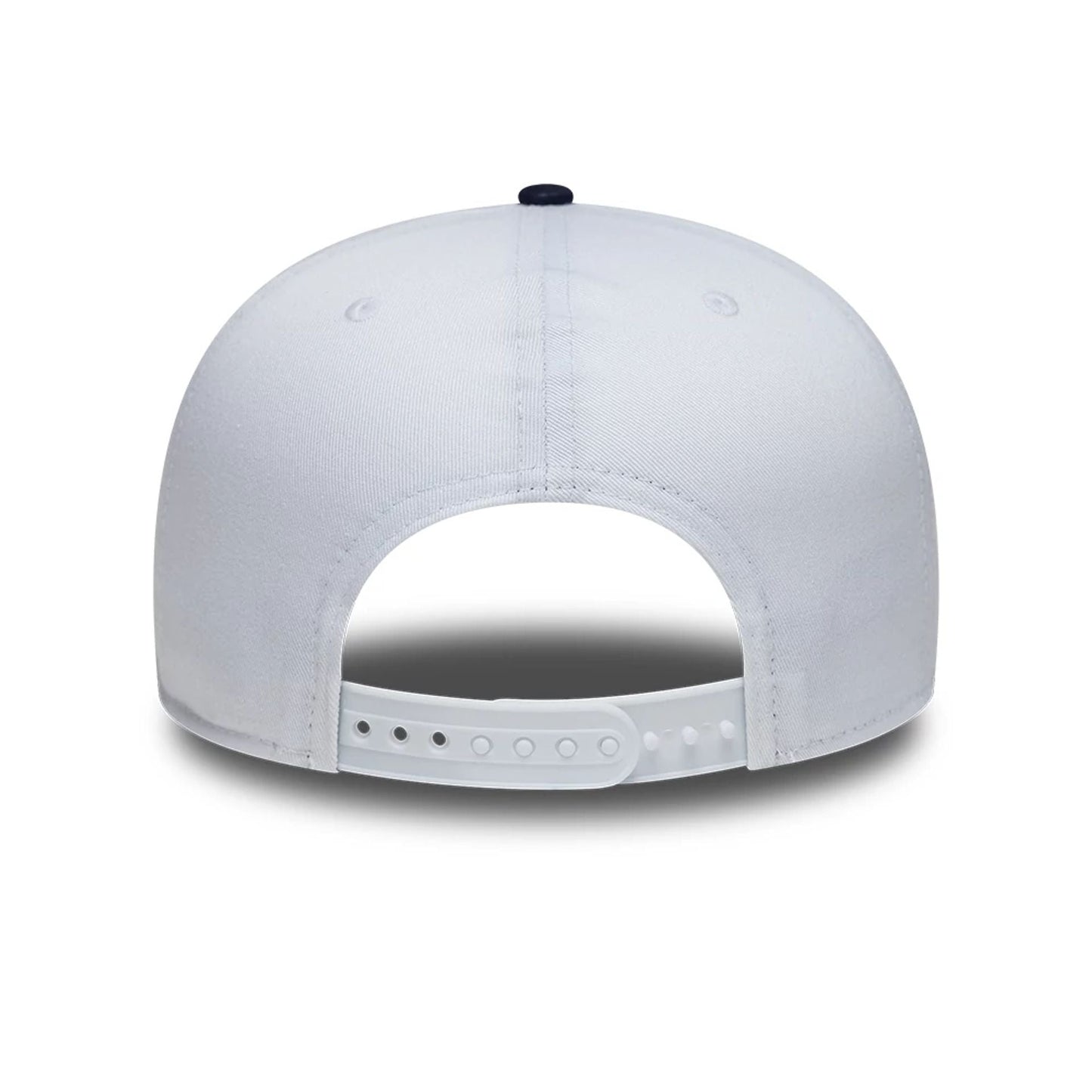 Pictured is this Atlassian Williams F1 Team Essential 9FIFTY Snapback Adjustable cap in white. 5