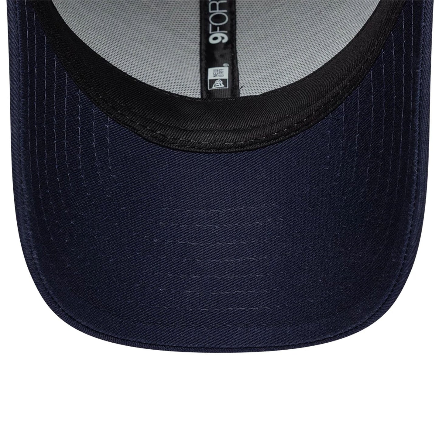 Pictured is this Youth Atlassian Williams F1 Team Essential 9FORTY Adjustable cap in navy. 5