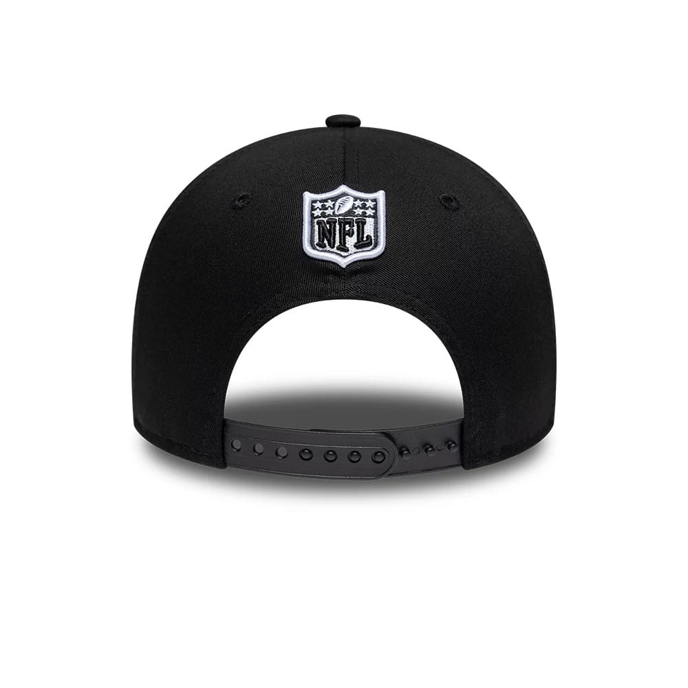 Pictured is this NFL Las Vegas Raiders 9FORTY M-Crown cap in black. 4