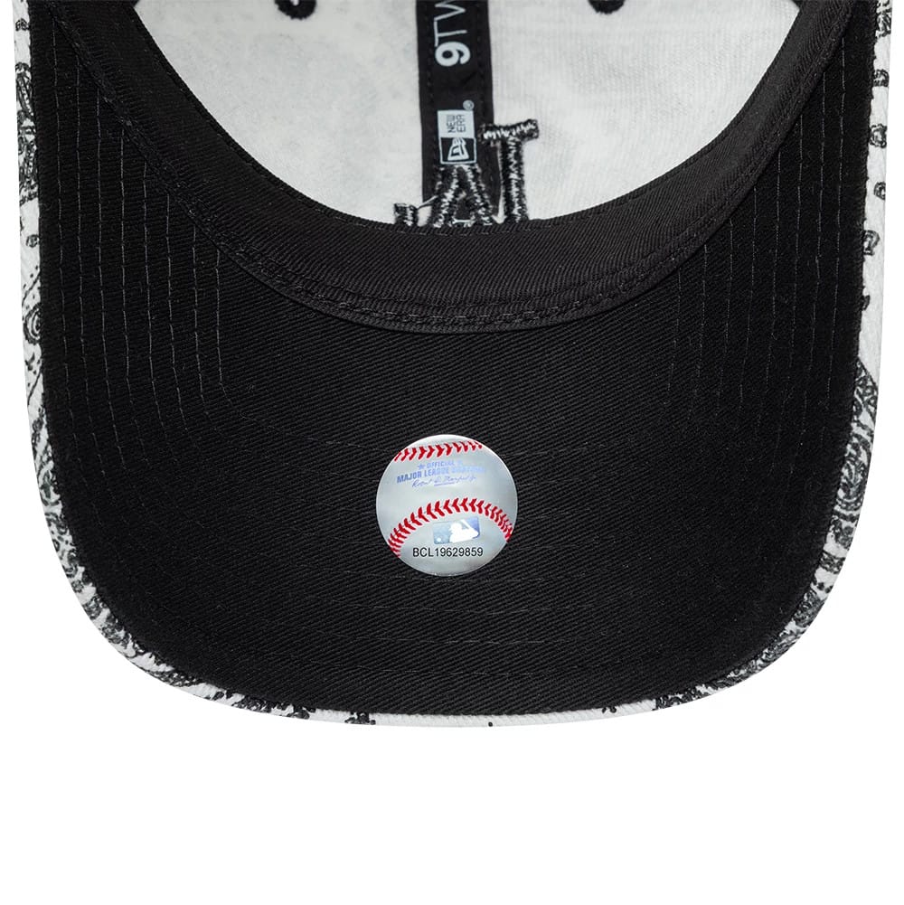 Pictured is this MLB Washed Paisley LA Dodgers 9TWENTY cap in white. 2