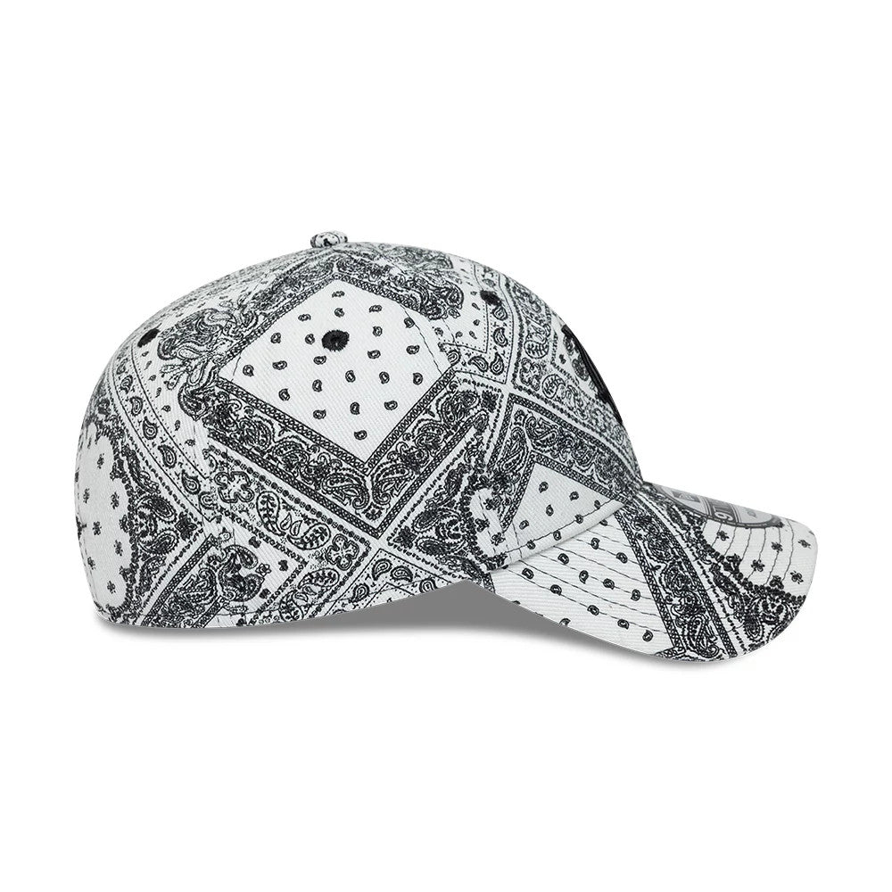 Pictured is this MLB Washed Paisley LA Dodgers 9TWENTY cap in white. 7