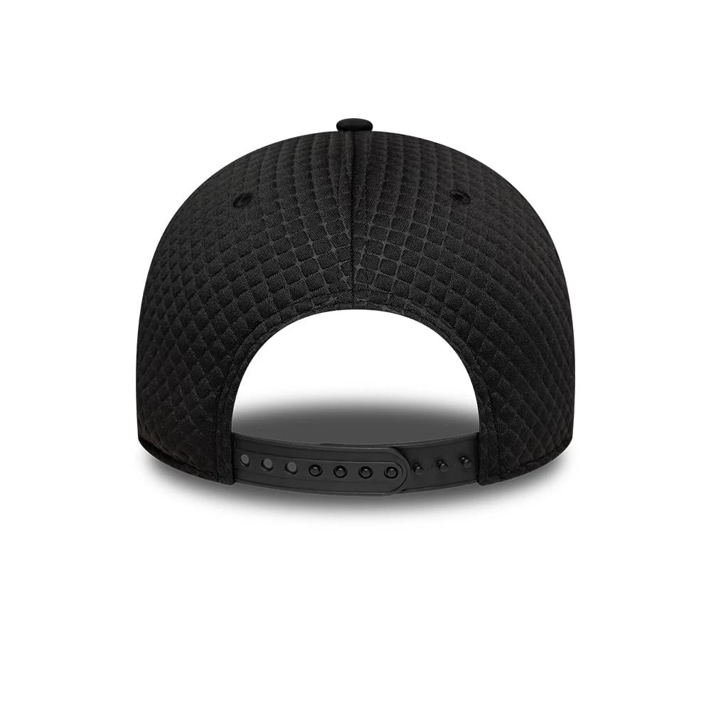 Pictured is this FC Barcelona Featherweight Poly 9FORTY M-Crown cap in black. 4