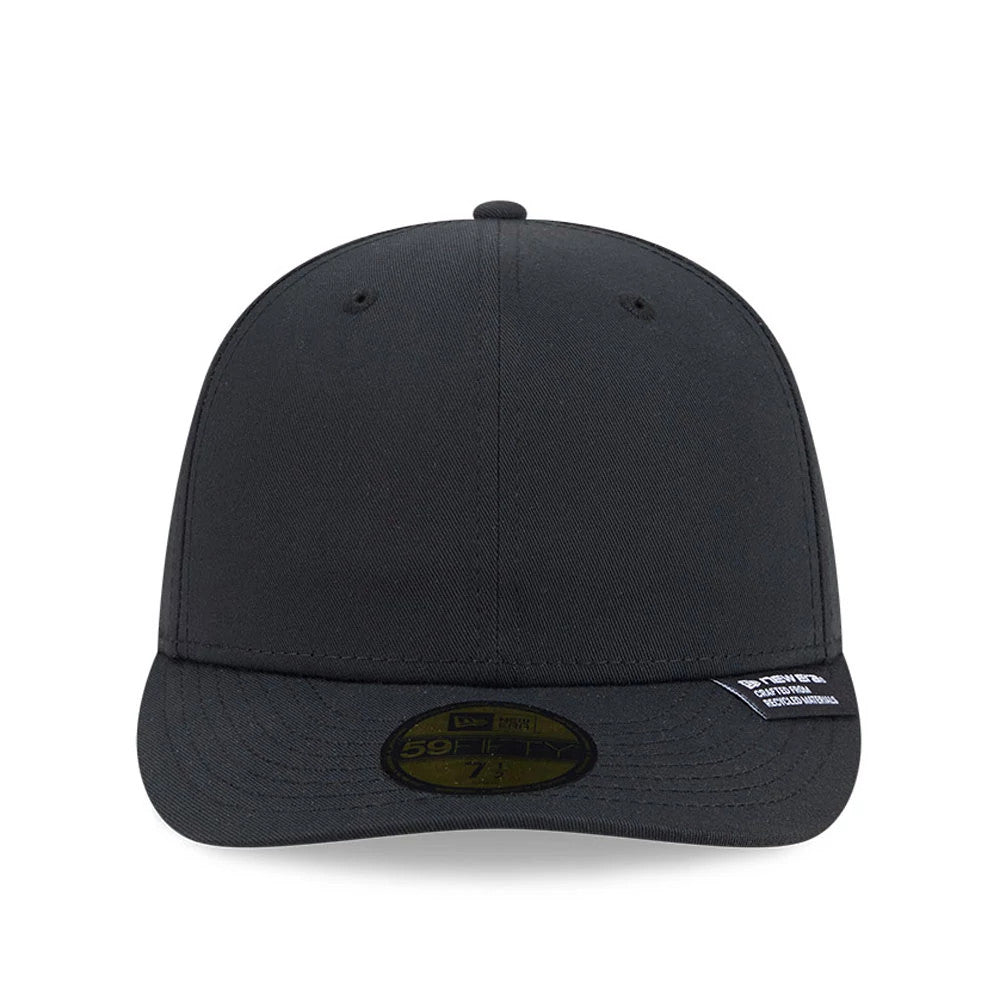 New Era Recycled Twill Black New Era 59FIFTY Fitted Cap, front view showing a design with no logos on the front panel, a black curved visor, and a gold 59FIFTY size sticker positioned centrally.