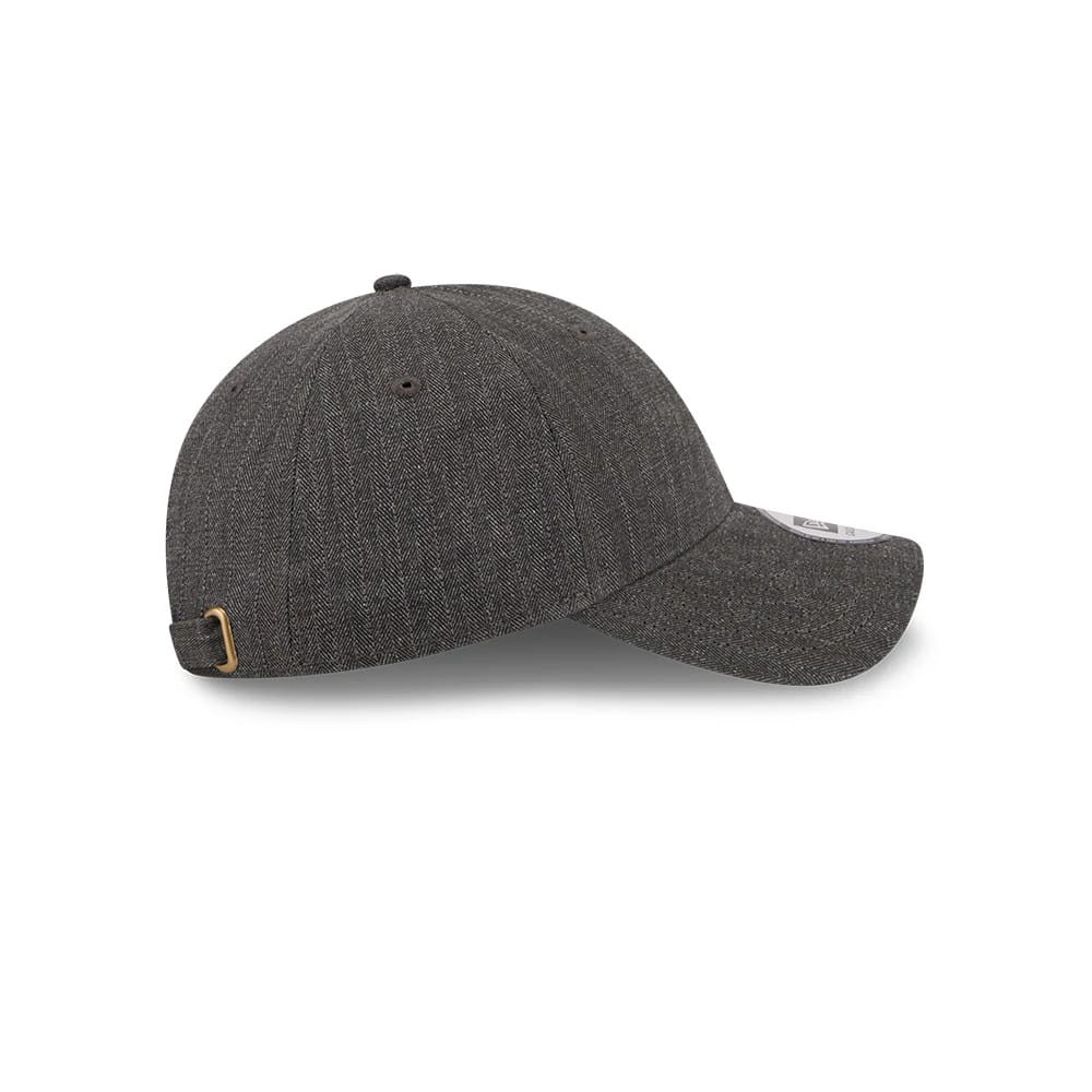 Pictured is this New Era Herringbone Pinstripe Casual Classic cap in Charcoal. 7