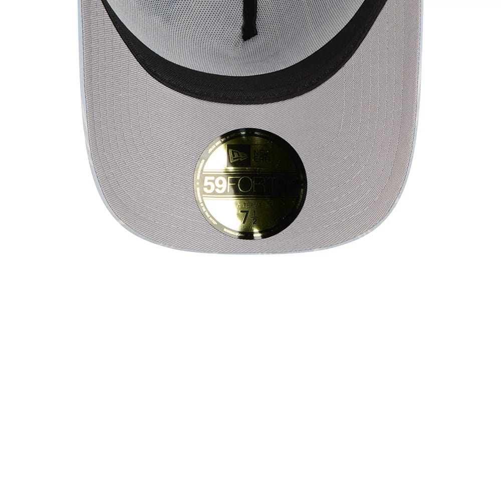 Pictured is this New Era Seersucker 59FORTY A-Frame Fitted cap in pastel blue. 2