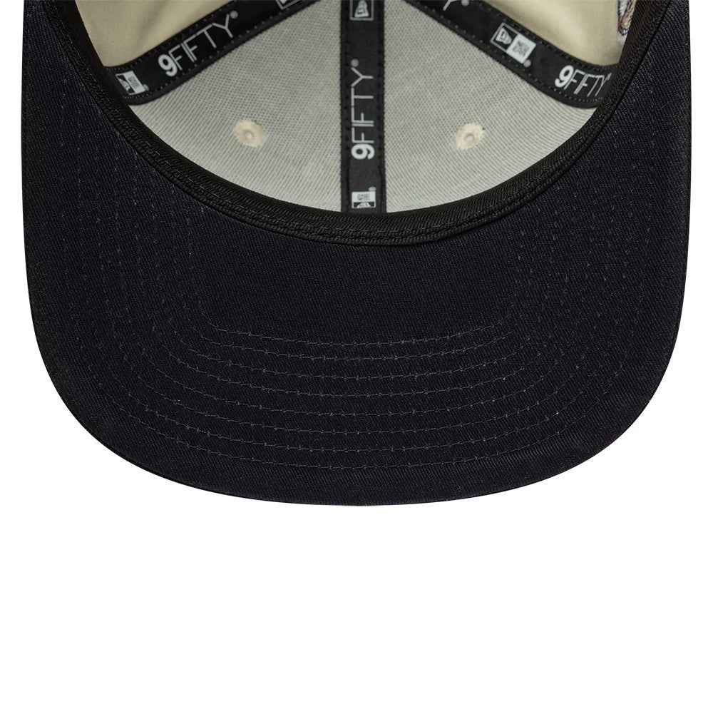 Pictured is this MLB World Series Patch New York Yankees 9FIFTY Snapback Adjustable cap in light beige. 5