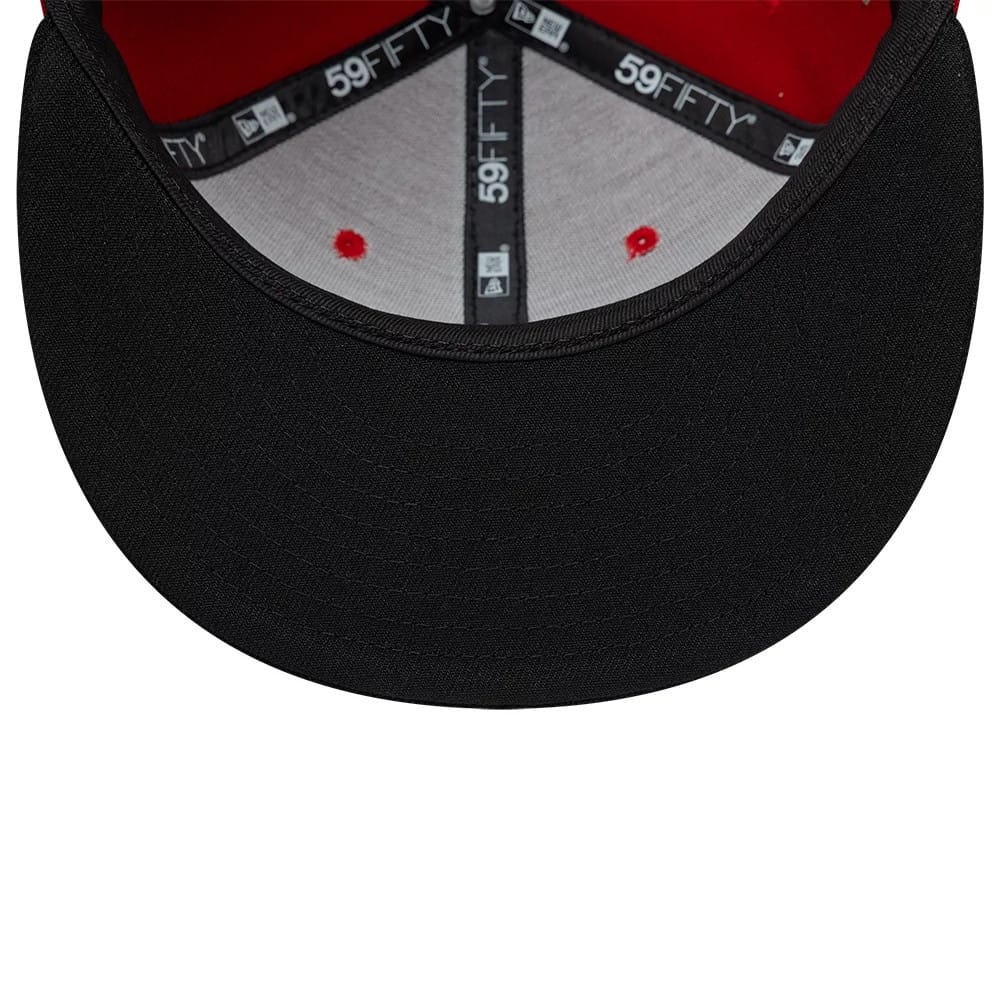 Pictured is this Paris Saint Germain Chinese New Year 59FIFTY Fitted cap in red. 7