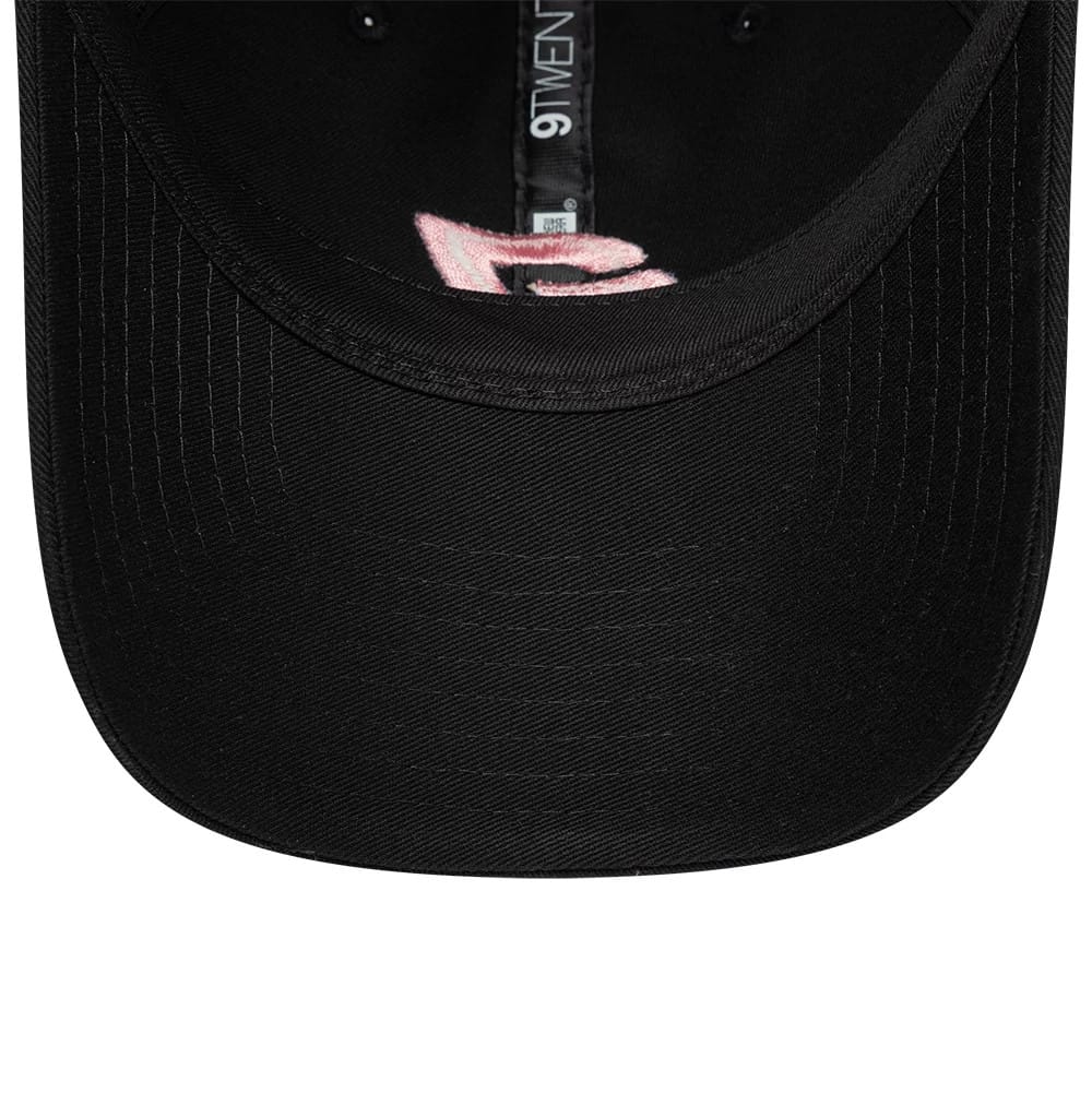 Pictured is this Alex Albon Atlassian Williams F1 Team 9TWENTY cap in black. 6