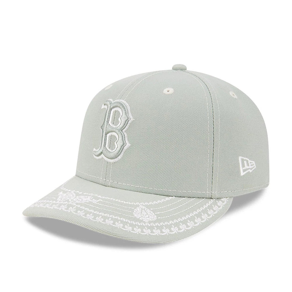 Pictured is this MLB Fathers Day Boston Red Sox 59FIFTY Fitted cap in pastel green. 3