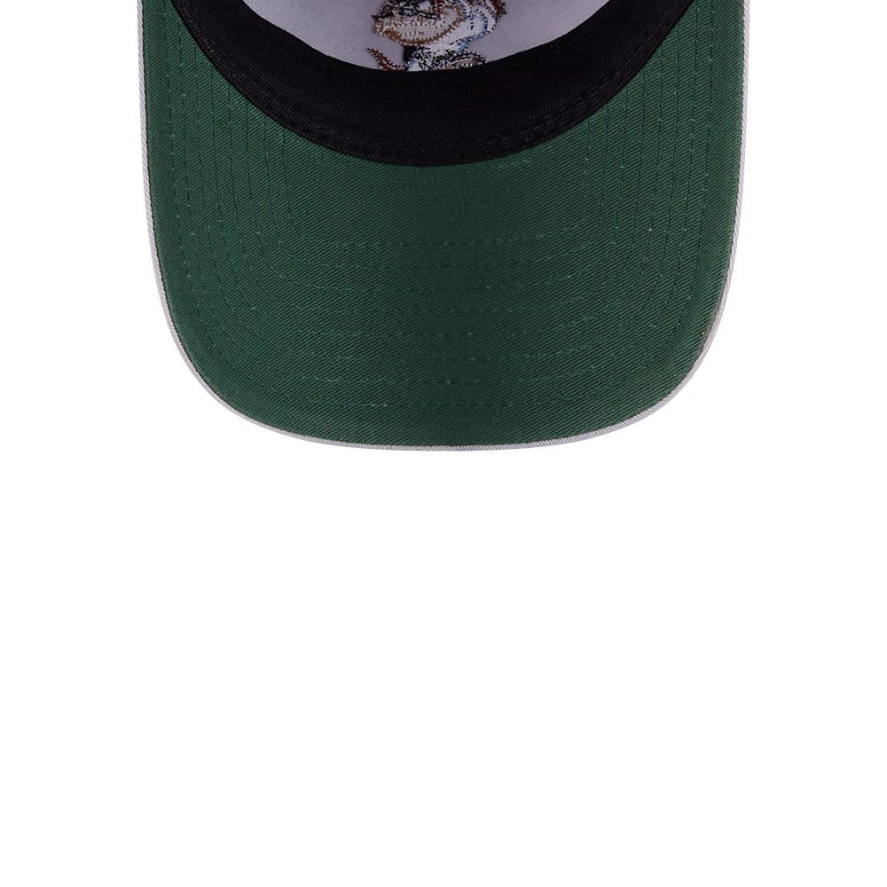 Pictured is this Looney Tunes Tasmanian Devil 9TWENTY Adjustable cap in grey. 2
